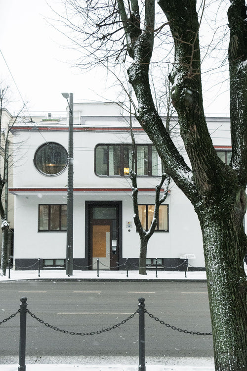 TAKE ME THERE - THE ILJINAS HOUSE