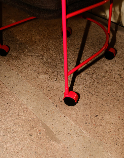Astro Armchair w Castors