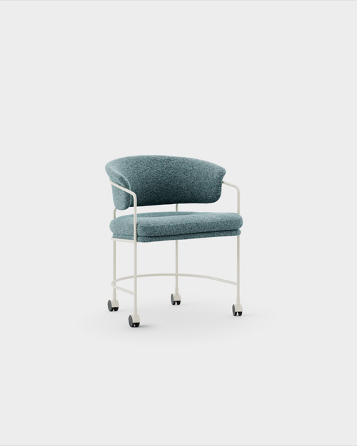 Astro Armchair w Castors