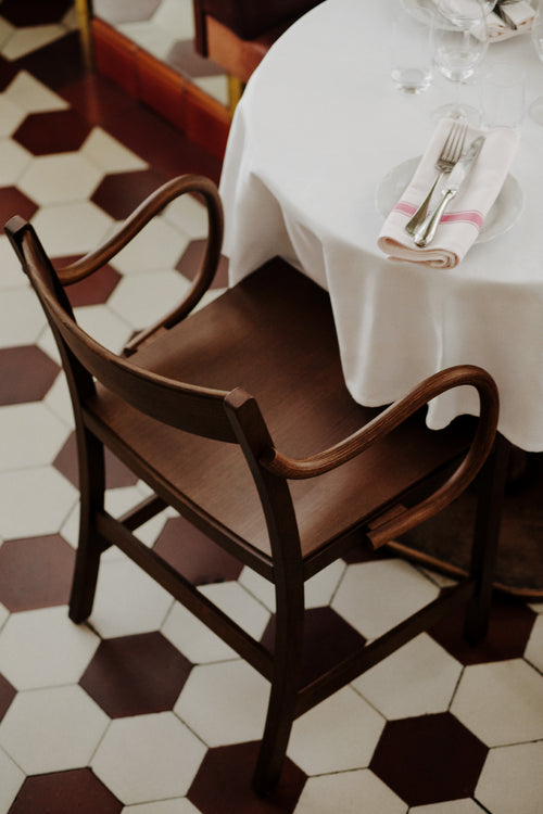 Waiter XL Armchair