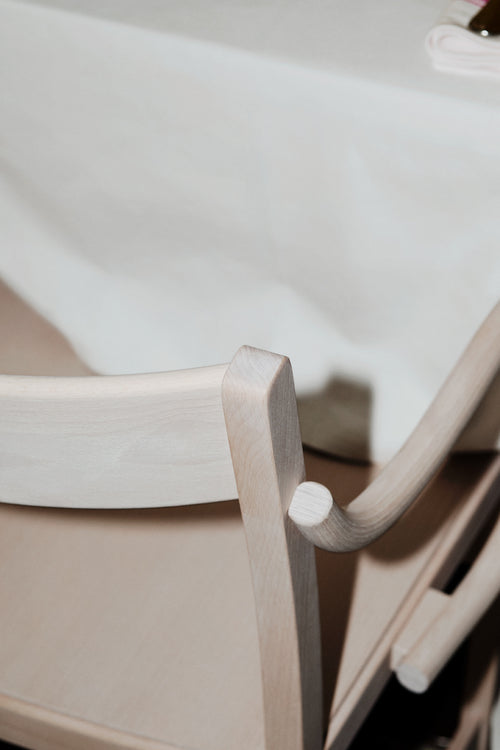 Waiter XL Armchair